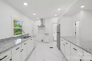 431 Pole Miller Ext, Brevard, NC 28712 - Photo 2