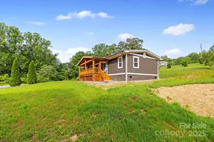 431 Pole Miller Ext, Brevard, NC 28712 - Photo 2