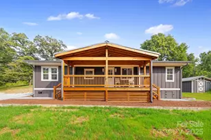 431 Pole Miller Ext, Brevard, NC 28712 - Photo 1