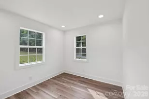 431 Pole Miller Ext, Brevard, NC 28712 - Photo 14