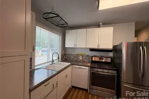 333 Mt View Ln, New London, NC 28127 - Photo 2