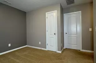 2026 Talbert Ct, Charlotte, NC 28214 - Photo 16