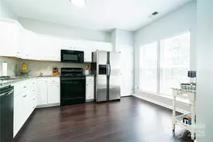 9511 Lina Ardrey Ln, Charlotte, NC 28277 - Photo 2