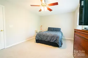 9511 Lina Ardrey Ln, Charlotte, NC 28277 - Photo 12