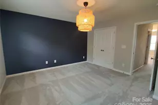 11148 Kanturk Ct, Charlotte, NC 28213 - Photo 16