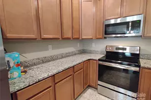 11148 Kanturk Ct, Charlotte, NC 28213 - Photo 8