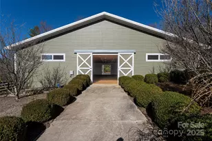 1987 Rabbit Hop Rd, Spruce Pine, NC 28777 - Photo 40