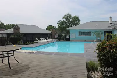 5864 Harris Grove Lane, Charlotte, NC 28212 - Photo 16