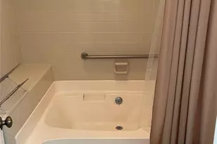 5864 Harris Grove Ln, Charlotte, NC 28212 - Photo 10