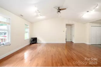 29 Honey Hollow Lane, Fairview, NC 28730 - Photo 8