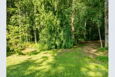 000 Old Town Way, Hendersonville, NC 28739 - Photo 2