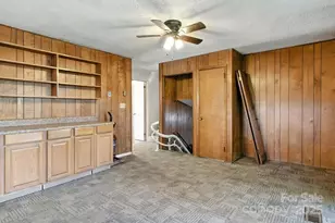 324 Whispering Hills Dr, Hendersonville, NC 28792 - Photo 4