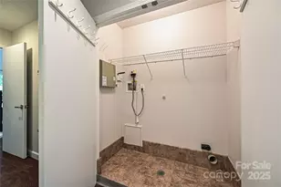 333 W 7th St, Charlotte, NC 28202 - Photo 24