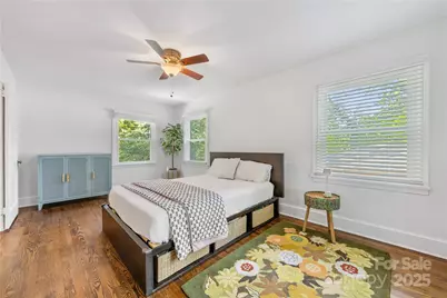 2034 Lanier Avenue, Charlotte, NC 28205 - Photo 32