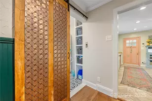 2034 Lanier Ave, Charlotte, NC 28205 - Photo 16