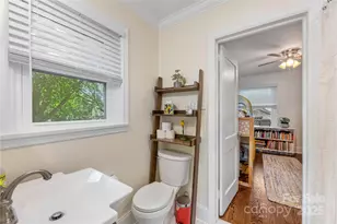 2034 Lanier Ave, Charlotte, NC 28205 - Photo 30