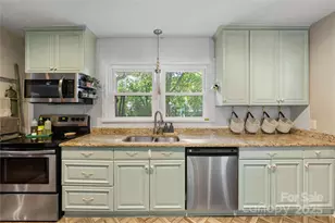 2034 Lanier Ave, Charlotte, NC 28205 - Photo 4