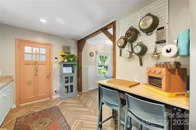 2034 Lanier Avenue, Charlotte, NC 28205 - Photo 10