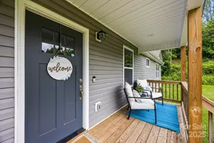 458 Summer Rd, Hendersonville, NC 28792 - Photo 4