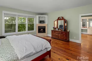 303 S Braeside Ct, Asheville, NC 28803 - Photo 20