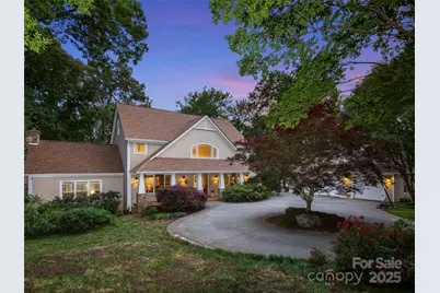 303 S Braeside Court, Asheville, NC 28803 - Photo 1