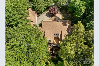 303 S Braeside Court, Asheville, NC 28803 - Photo 42