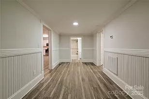 613 E Liberty St, Salisbury, NC 28144 - Photo 8