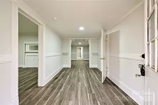 613 E Liberty St, Salisbury, NC 28144 - Photo 2