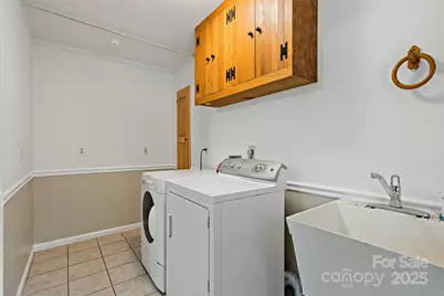 2526 Hankins Road, Marion, NC 28752 - Photo 12