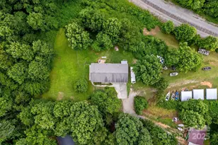 2526 Hankins Rd, Marion, NC 28752 - Photo 38