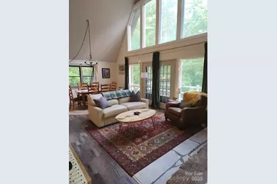 370 Woodland Hills Drive, Elk Park, NC 28622 - Photo 4