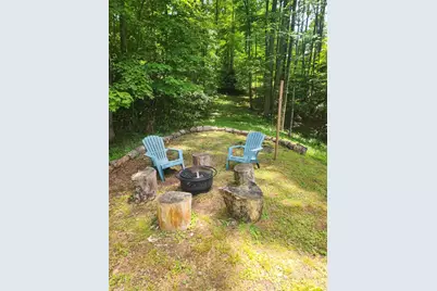 370 Woodland Hills Drive, Elk Park, NC 28622 - Photo 2