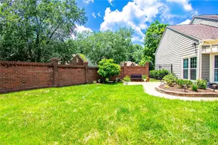 10418 Pullengreen Dr, Charlotte, NC 28277 - Photo 42