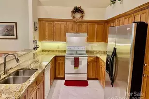 186 Stonecrest Ct, Lake Lure, NC 28746 - Photo 6