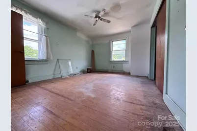 130 N 1st Street, Franklin, NC 28734 - Photo 40