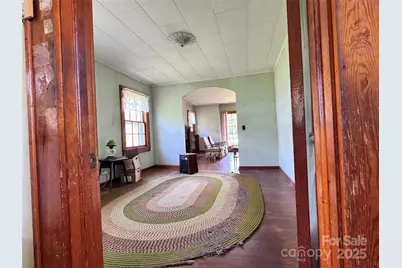 130 N 1st Street, Franklin, NC 28734 - Photo 26