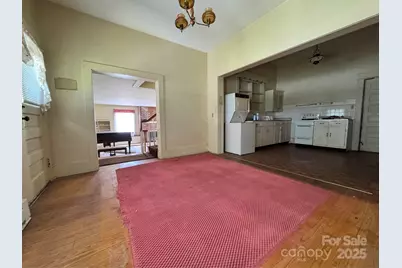 130 N 1st Street, Franklin, NC 28734 - Photo 44