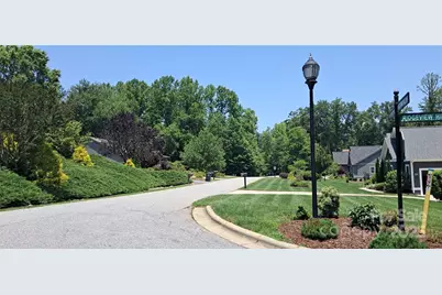 69 Benhurst Court, Hendersonville, NC 28791 - Photo 30