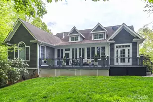 69 Benhurst Ct, Hendersonville, NC 28791 - Photo 8