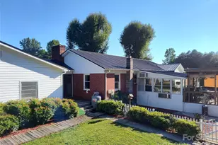 3883 Bunkerhill School Rd, Claremont, NC 28610 - Photo 4