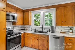 302 White St, Morganton, NC 28655 - Photo 8