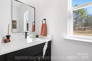 207 Knot St, Shelby, NC 28150 - Photo 8