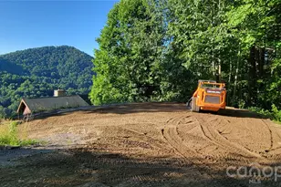30 Destination Dr, Waynesville, NC 28786 - Photo 1