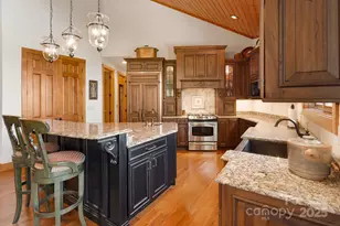 197 Cherry Knob Dr, Mars Hill, NC 28754 - Photo 10