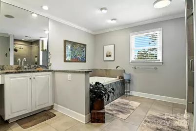 1009 13th Avenue Place NW, Hickory, NC 28601 - Photo 20