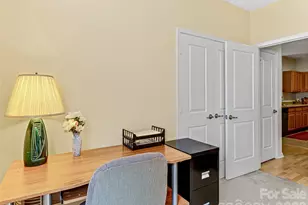 726 Appeldoorn Cir, Asheville, NC 28803 - Photo 20