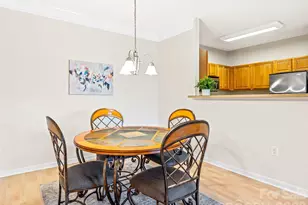 726 Appeldoorn Cir, Asheville, NC 28803 - Photo 12