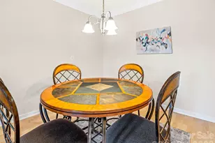 726 Appeldoorn Cir, Asheville, NC 28803 - Photo 10