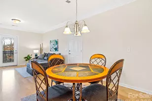 726 Appeldoorn Cir, Asheville, NC 28803 - Photo 2