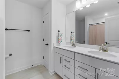 14116 Glaswick Drive, Charlotte, NC 28278 - Photo 36